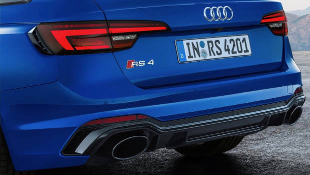 2018 Audi RS4 Avant rear diffuser