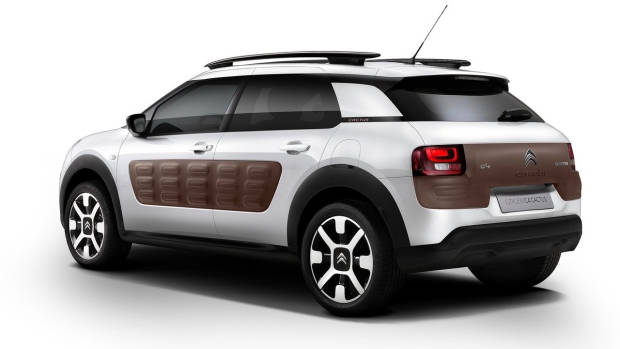 2018 Citroen C4 Cactus white rear