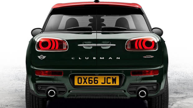 2018 MINI JCW Clubman green rear