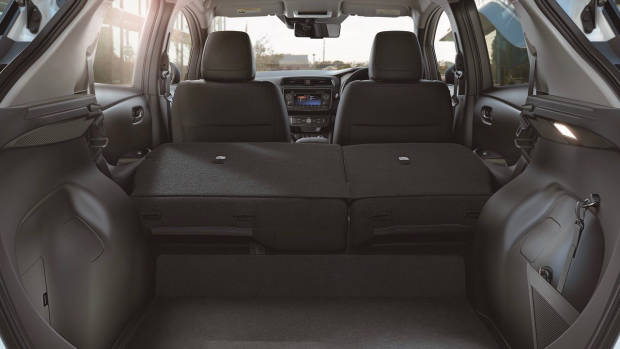 2018 Nissan Leaf boot