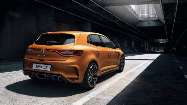 2018 Renault Megane RS Tonic Orange rear