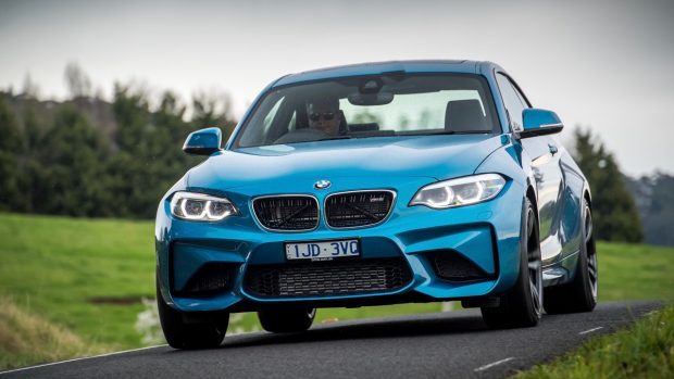 2018 BMW M2 LCI Long Beach Blue Front End