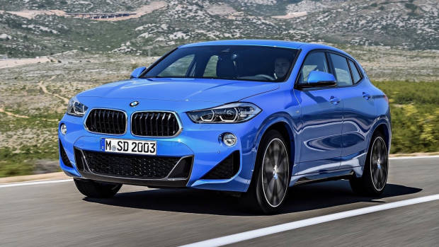 2018 BMW X2 M Sport blue front 3/4