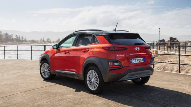 2018 Hyundai Kona Elite Tangerine Comet Rear End
