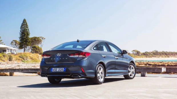 2018 Hyundai Sonata Active rear