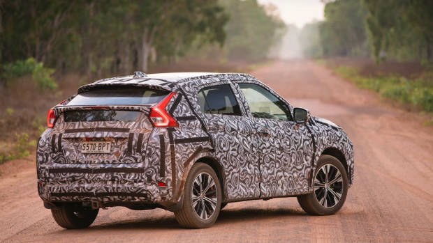 2018 Mitsubishi Eclipse Cross preview rear close