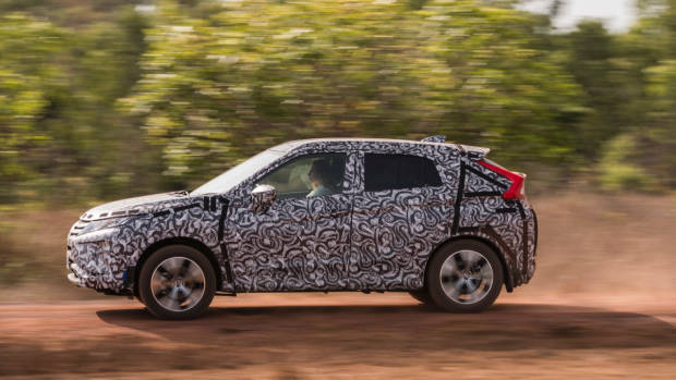 2018 Mitsubishi Eclipse Cross preview side