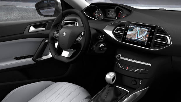 2018 Peugeot 308 interior