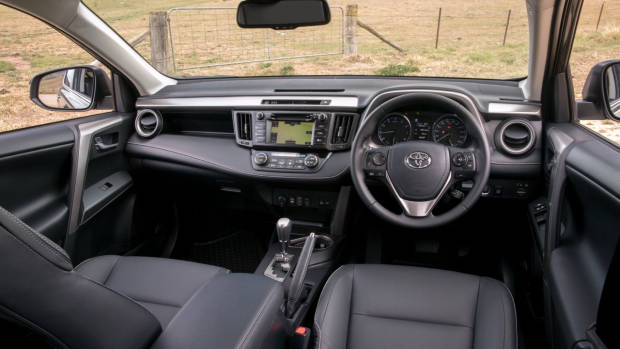 2018 Toyota RAV4 interior