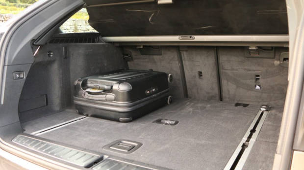 2018 BMW 5 Series Touring G31 Boot Space