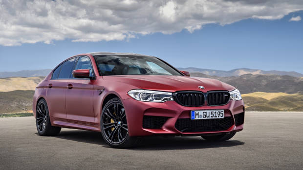 2018 BMW M5 First Edition front 3/4