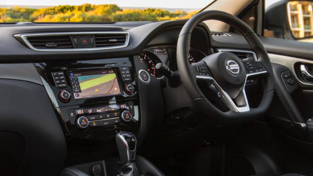 2018 Nissan Qashqai N-Tec interior