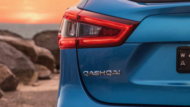 2018 Nissan Qashqai ST-L Vivid Blue Badge