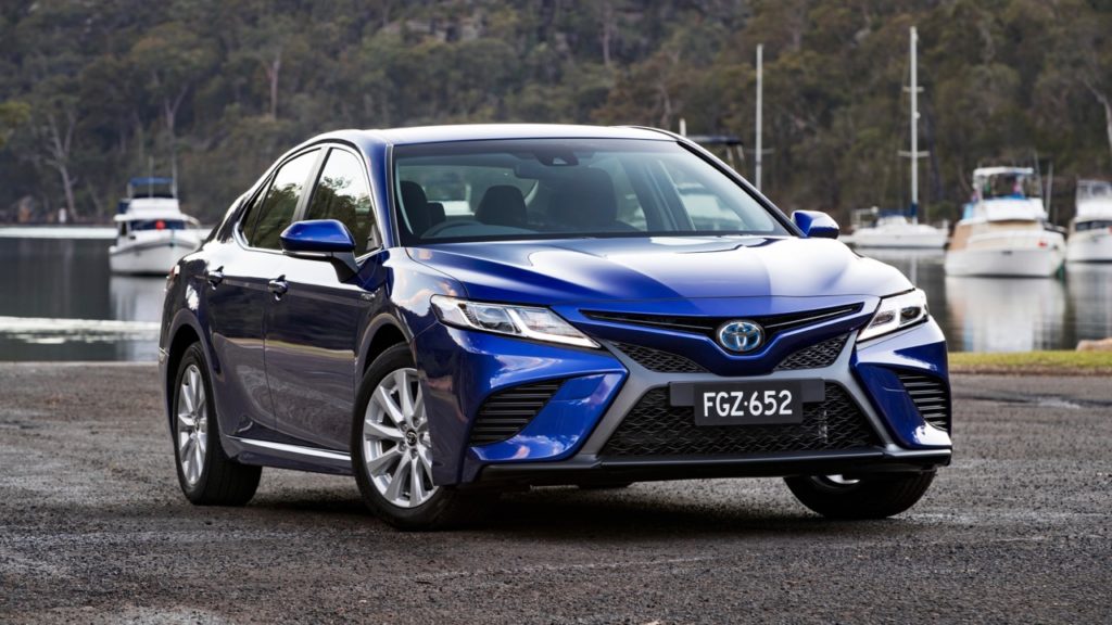 2018 Toyota Camry Ascent Sport Blue Front End