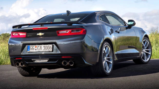 2018 Chevrolet Camaro SS grey rear