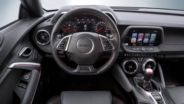 2018 Chevrolet Camaro SS interior