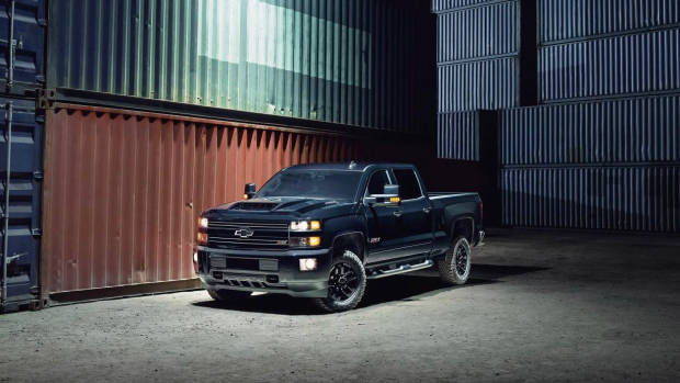2018 Chevrolet Silverado black front