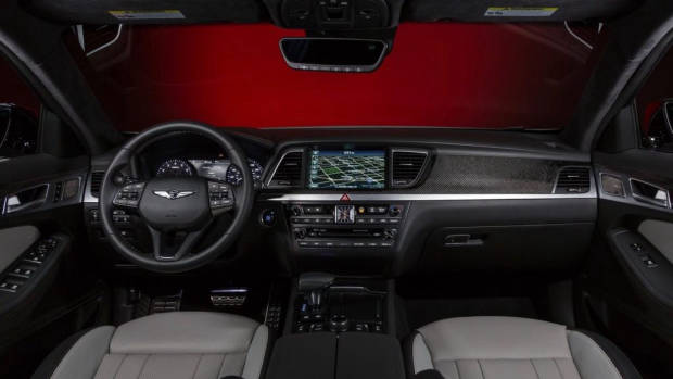 2018 Genesis G80 Sport front