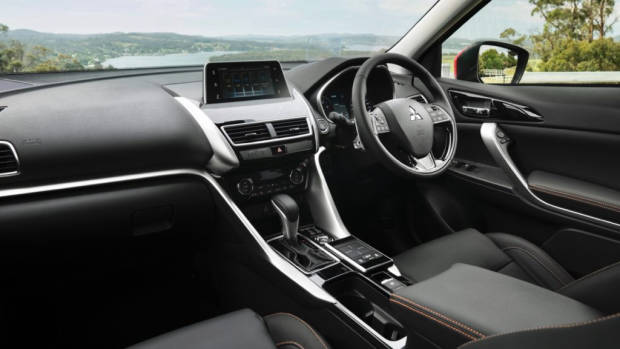 2018 Mitsubishi Eclipse Cross Dashboard