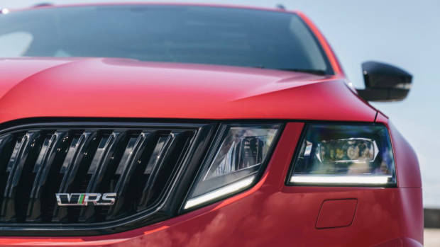 2018 Skoda Octavia RS245 red front badge