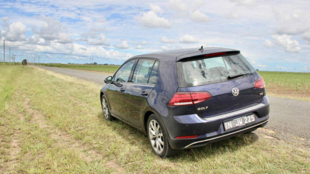 2017 Volkswagen Golf Comfortline Noosa Atlantic Blue rear 3/4 static