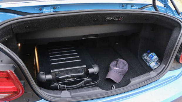 2018 BMW 230i Convertible Boot Space