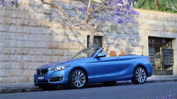 2018 BMW 230i Convertible Seaside Blue Side Profile