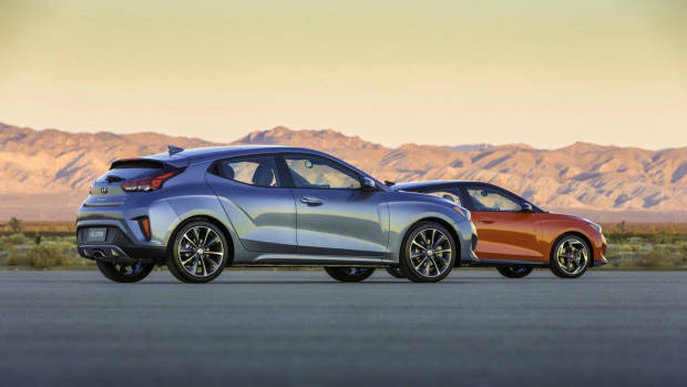 2018 Hyundai Veloster Coupe Grey and Orange