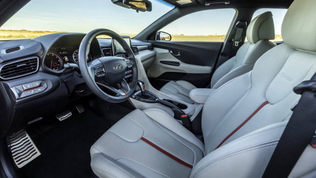 2018 Hyundai Veloster Turbo White Leather Interior