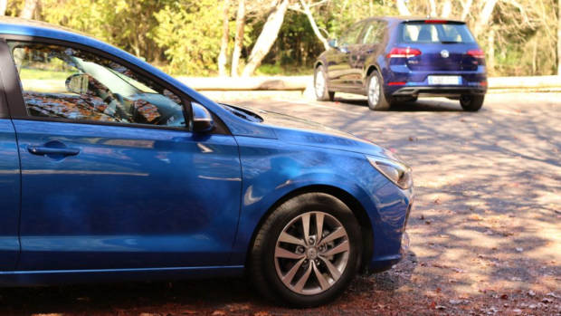 2018 Hyundai i30 Active Marina Blue Twin Spoke Wheels