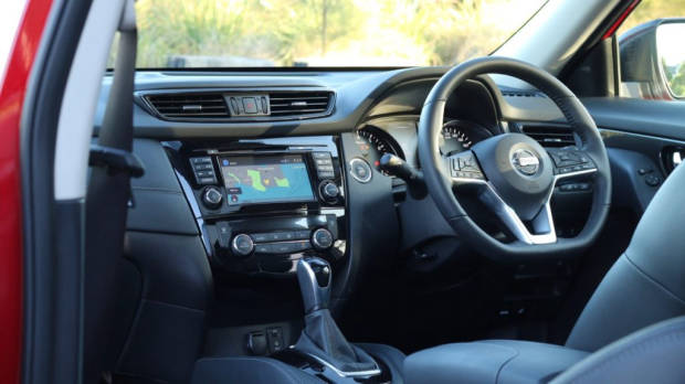 2018 Nissan X-Trail Ti Review Front Dashboard Design