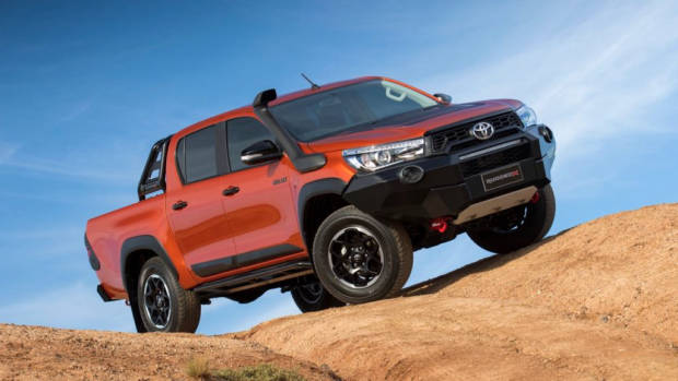 2018 Toyota HiLux Rugged X Orange – Chasing Cars