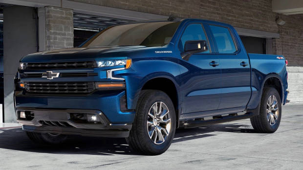 2019 Chevrolet Silverado blue front