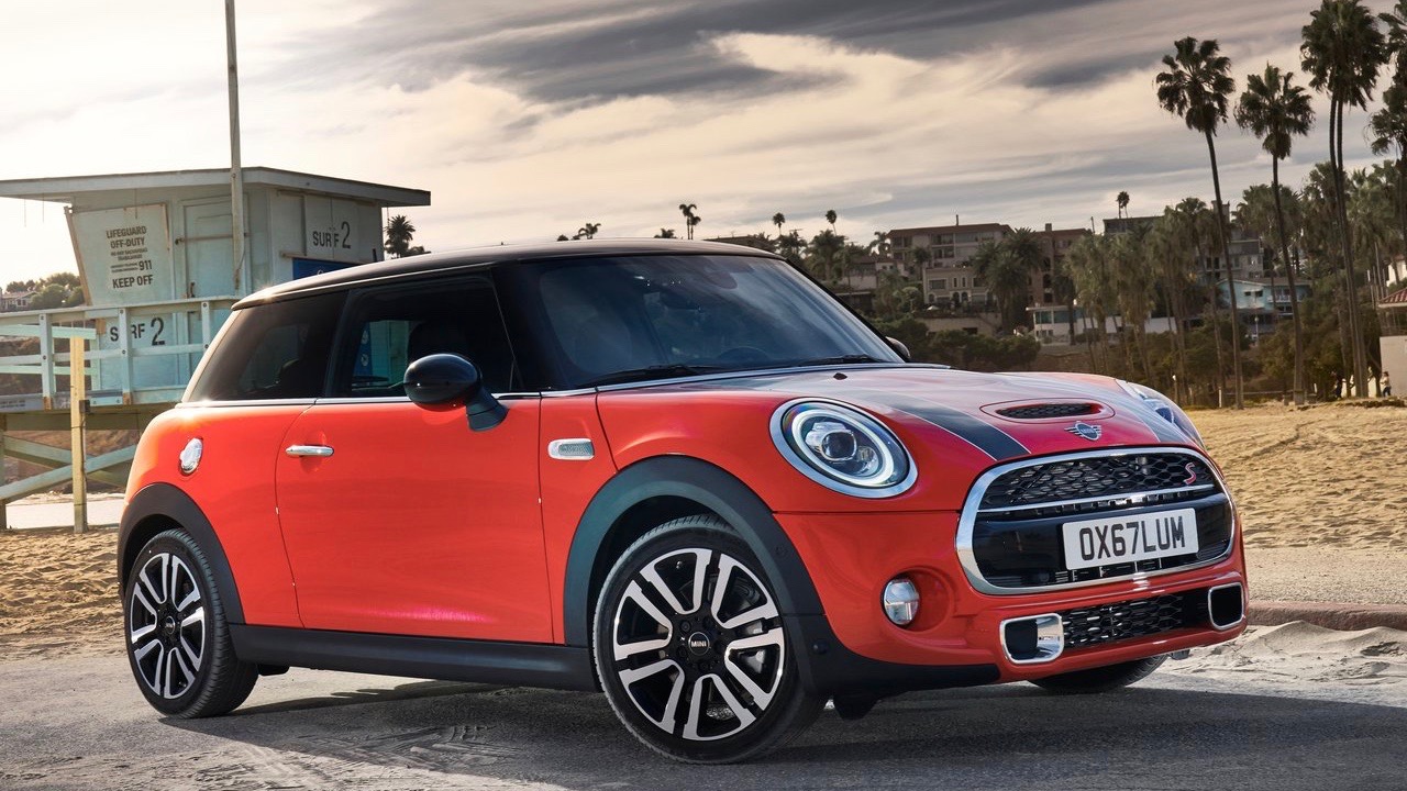 2019 MINI Cooper S orange