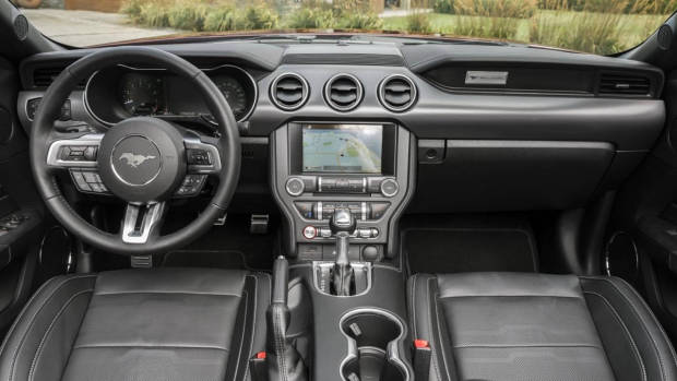 2018 Ford Mustang GT dashboard