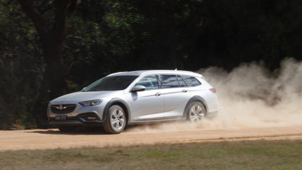 2018 Holden Commodore Calais Tourer Nitrate Silver Off Road