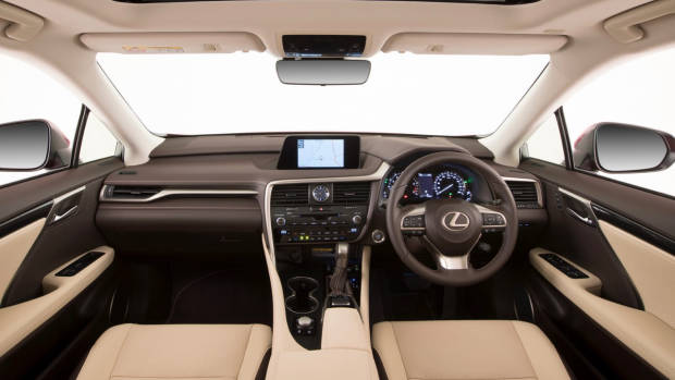 2018 Lexus RX L interior
