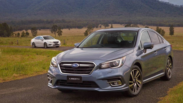 2018 Subaru Liberty 3.6R grey front