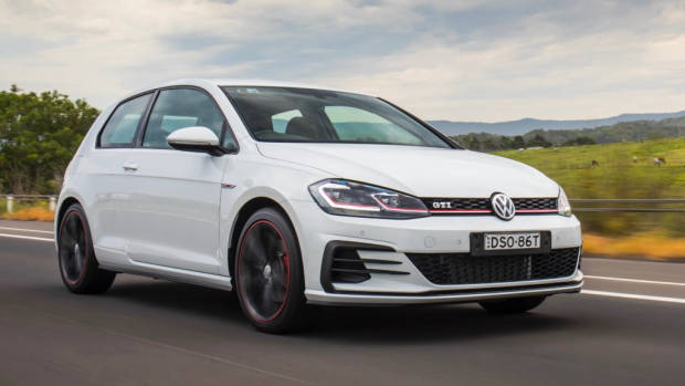 2018 Volkswagen Golf GTI Original front 3/4 moving close