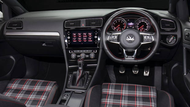2018 Volkswagen Golf GTI Original interior