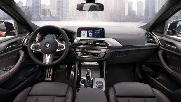 2019 BMW X4 M40d dashboard
