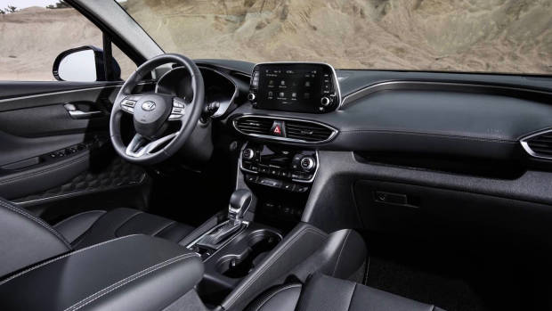 2019 Hyundai Santa Fe interior