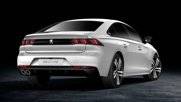 2019 Peugeot 508 GT-Line white rear 3/4