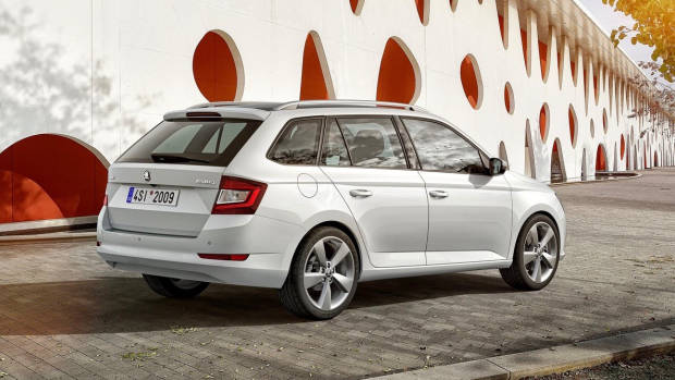 2019 Skoda Fabia white wagon rear