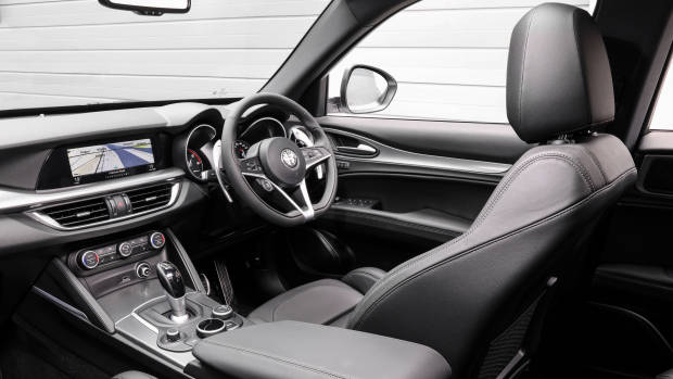 2018 Alfa Romeo Stelvio First Edition interior