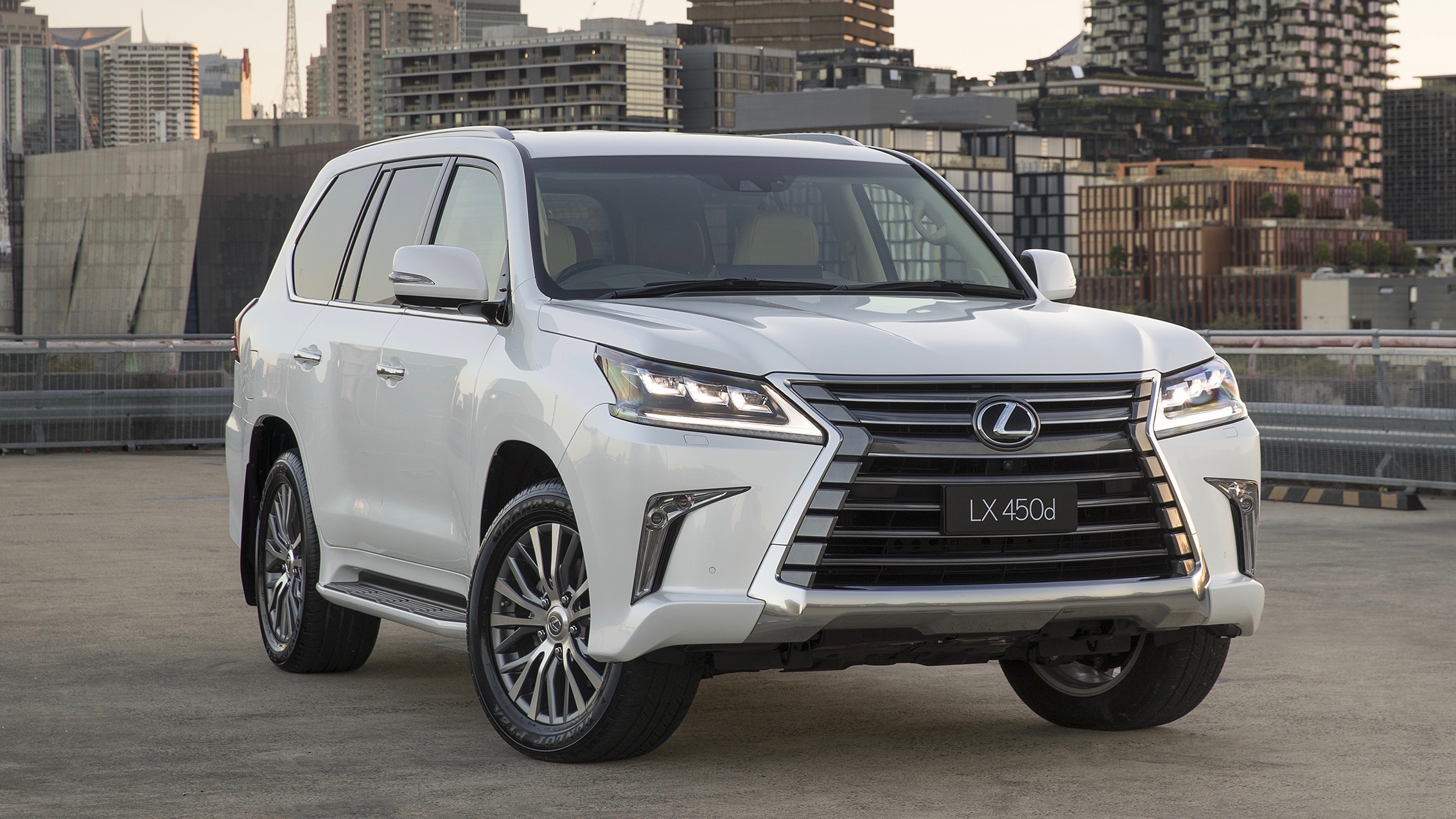 2018 Lexus LX450d front 3/4