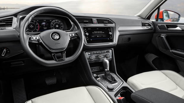 2018 Volkswagen Tiguan Allspace Highline cabin
