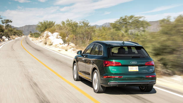 2018 Audi Q5 3.0 TDI green rear