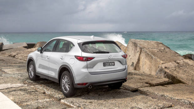 2018 Mazda CX-5 Touring review silver