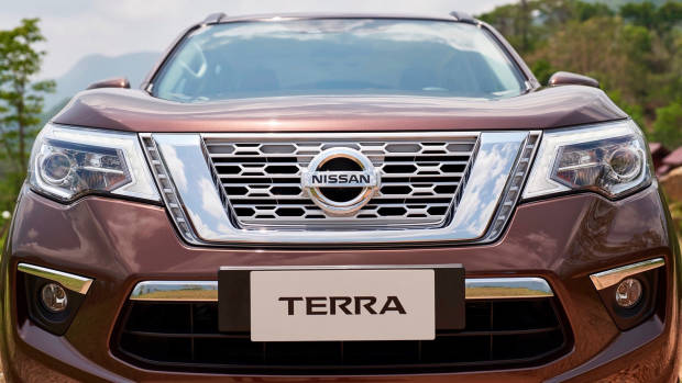 2018 Nissan Terra front detail